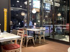 大堂-必胜客(唐延店)