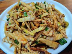 -小乡小镇·传承桐庐土菜·老板亲自烧的菜