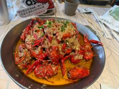 -巴厘龙虾·榜首油焖大虾(音乐学院·沿江酒馆店)