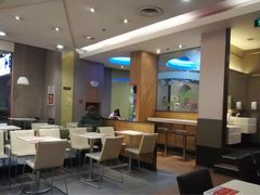 大堂-肯德基(龙之梦购物中心店)