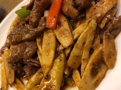 笋尖炒牛肉-台上设计餐厅(歌华大厦店)