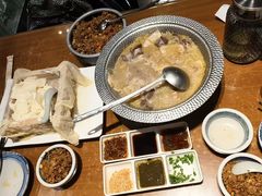 -95号酱骨·一块豆腐(展春园西路店)