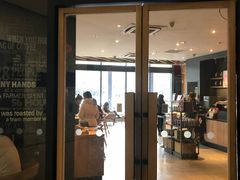 门面-星巴克臻选(莘庄仲盛店)