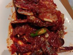 -草家酱蟹炭火烤肉店(珲春南路一店)