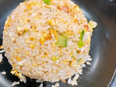 -许哥东北烧烤·铁丳烤串·宫后夹肉(繁花中心店)