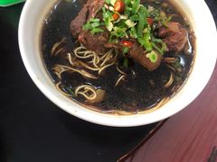 -张一品食府