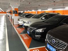 -家乐福(古北店)
