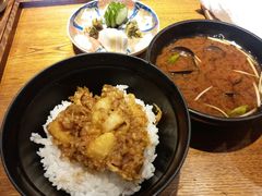-みかわ是山居