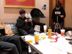 -星聚会KTV(合生汇黑金店)