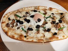 -JINNS锦时 steak&pizza(浸信会礼拜堂旧址店)