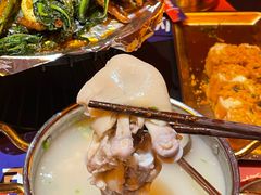 -何师烧烤Pro ·江湖川菜·小龙虾·精酿啤酒(太古里旗舰店)