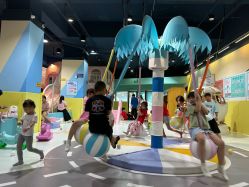 -多奇妙乐园·淘气堡·电玩·抓娃娃(海口吾悦店)