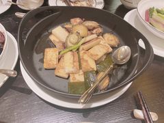 鲍鱼芋头烧-甄御•海鲜新青岛菜(麦岛店)