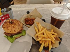 -必胜客(上海新南方商城PH店)