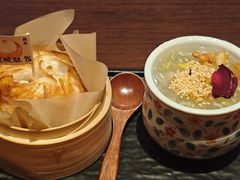 -银米·云南传统过桥米线(双廊黑金冠店)