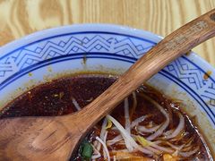 -魔都三兄弟酸辣粉·蘸卤炸串(虹桥万科店)