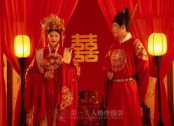 -第一夫人婚纱摄影(南京店)
