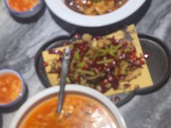 -大胡同天津菜·海肠捞饭·津门皮皮虾锅贴一绝(西姜井店)