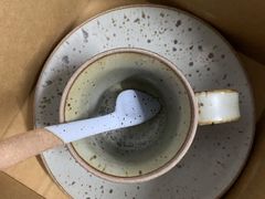 -穹六人间 people 6(岳阳路店)
