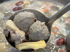 -濠轩阁特色生蚝火锅(水湾路店)