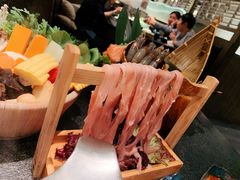 -湊湊火锅·茶憩(打浦桥日月光店)