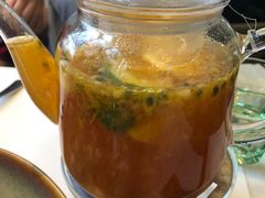 -港丽餐厅(高德置地店)