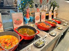 -广州万富希尔顿酒店·感趣自助餐厅·金秋蟹宴生蚝海鲜刺身
