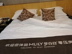-中晶城市酒店(文景路地铁站店)