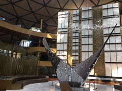 -上海滴水湖皇冠假日酒店