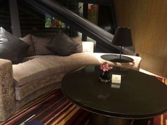 -上海滴水湖皇冠假日酒店