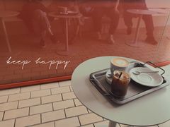 -UNI UNI(环亚凯瑟琳店)