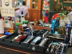 -小戈男士复古理发馆barber shop