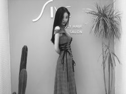 -SWANK SALON