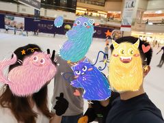 -冰纷万象滑冰场(深圳万象城店)