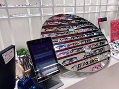 -吴良材眼镜(南翔印象城MEGA店)
