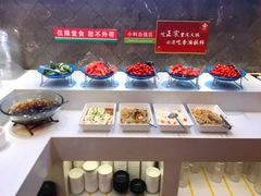 自助取餐区-沸炉重庆老火锅(军事博物馆店)