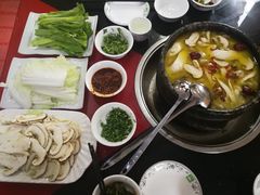 -南渝食府.石锅鸡(尚城花园店)
