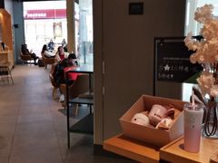-星巴克(桂林国贸益华城店)
