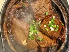 红烧鸭脚香干煲-阿龙酒煲(海宁新苑路店)