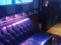 -唱吧麦颂KTV(松江五龙商业广场店)