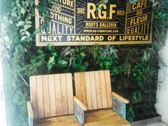 门面-RGF(巨鹿路店)