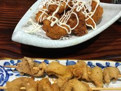 炸鸡块&nbsp;烤鸡皮-石屋料理(南京西路店)