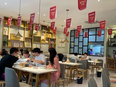 -镇南锅盖面馆(解放路店)