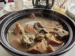 连藕煲咸猪骨-黄埔华苑酒家(黄埔总店)