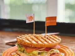 -Catch Bagel(芳草地店)