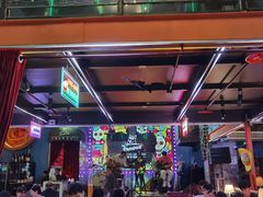 -Famous肥猫墨西哥音乐餐吧(五棵松华熙LIVE店)