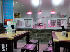 -老陆稿荐(西中市店)