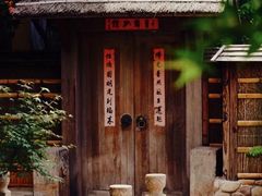 -龙华寺