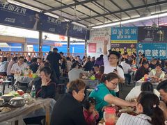 大堂-五七小李子油焖大虾(总店)