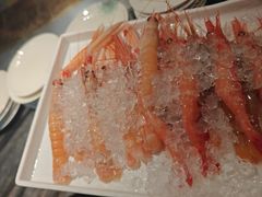 -雍容荟帝王蟹活龙虾展台自助(IFS黑金店)